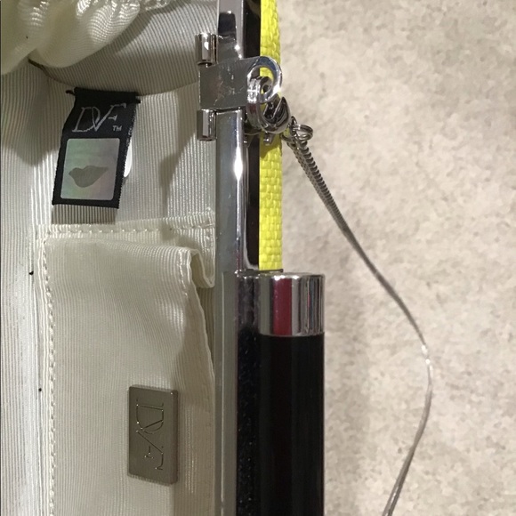 DF small clutch purse - Picture 3 of 3